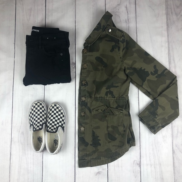 Red Snap Camouflage Jacket - Picture 2 of 6